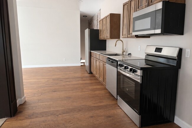 Building Photo - 10216 Viscount Dr