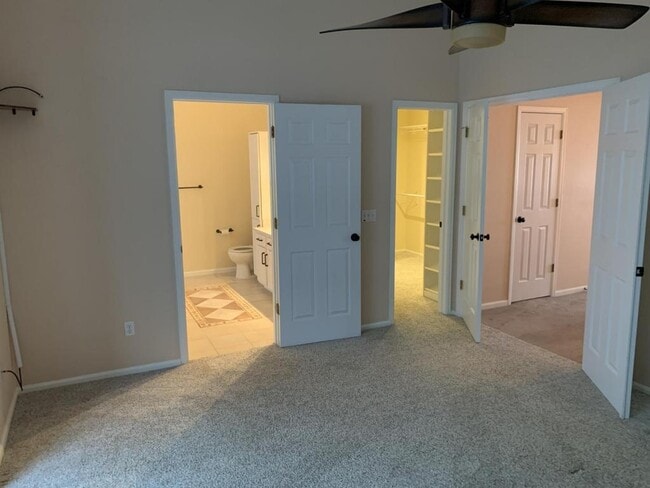 Building Photo - 20313 Vista Cir