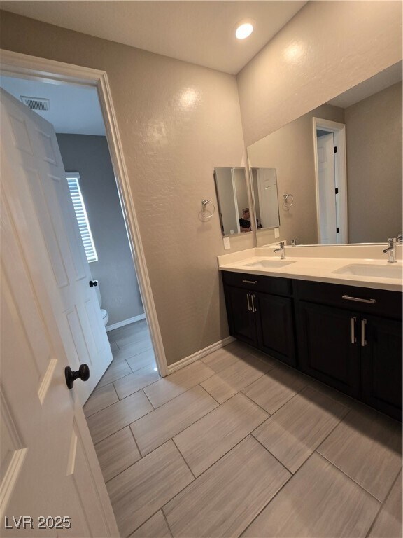 Building Photo - 10486 Mount Mitchell Ct