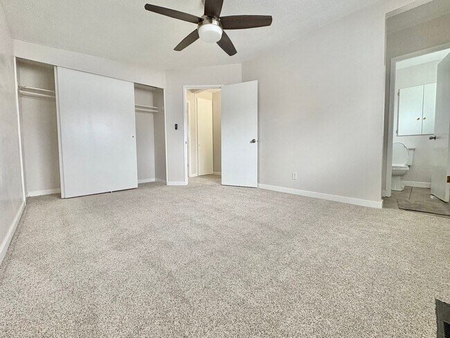 Building Photo - Renovated 3 Bed Home with Huge Yard & 2-Car Garage