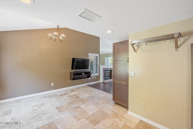 Building Photo - 6317 Gitana Ave