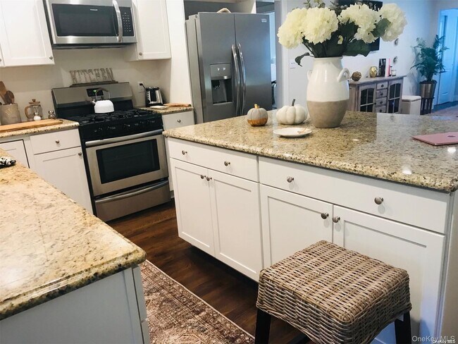 Building Photo - 9 North St