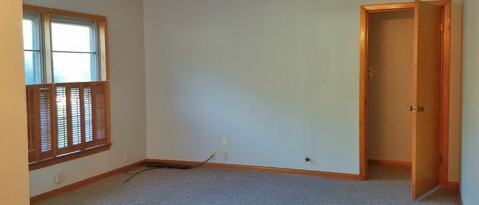 Building Photo - 206 Pecan Dr