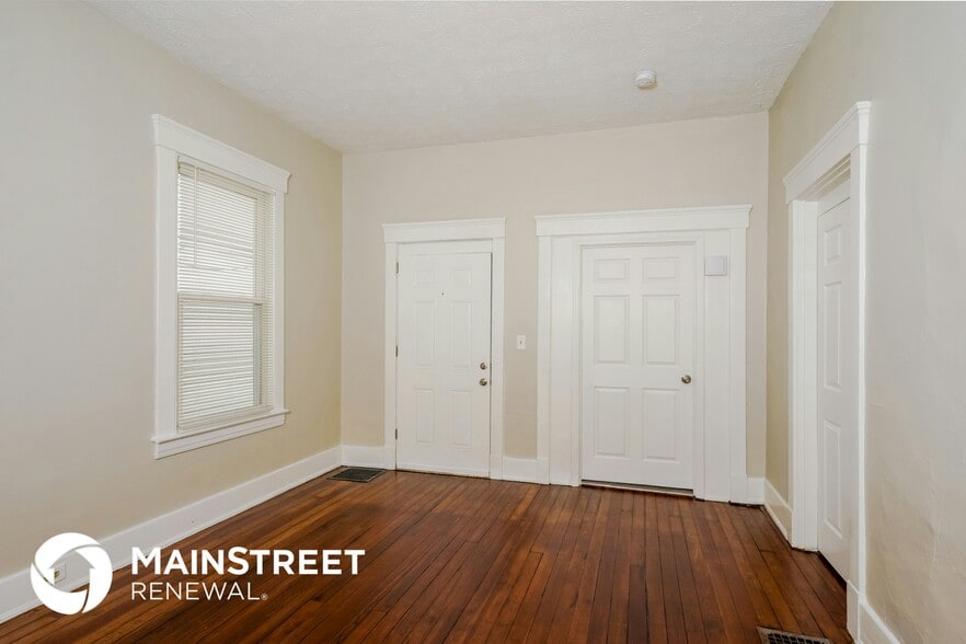 Building Photo - 1827 Osage Ave