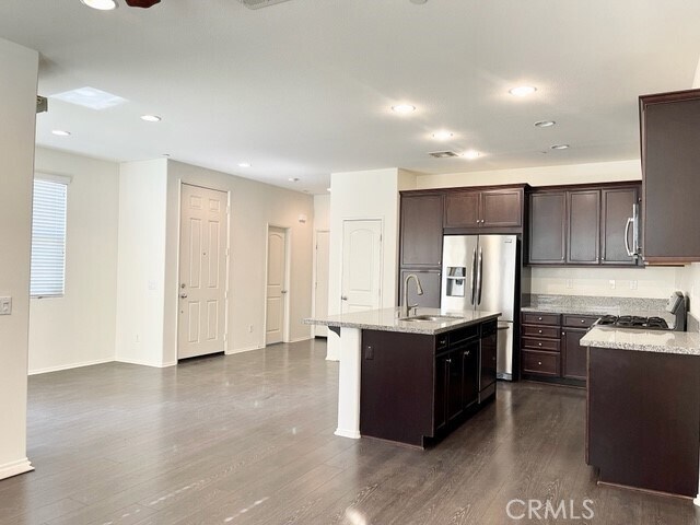Building Photo - 12531 Elevage Dr