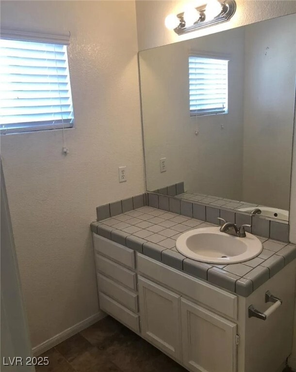 Building Photo - 1101 S Potro Ave