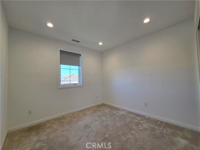 Building Photo - 20640 W Chestnut Cir