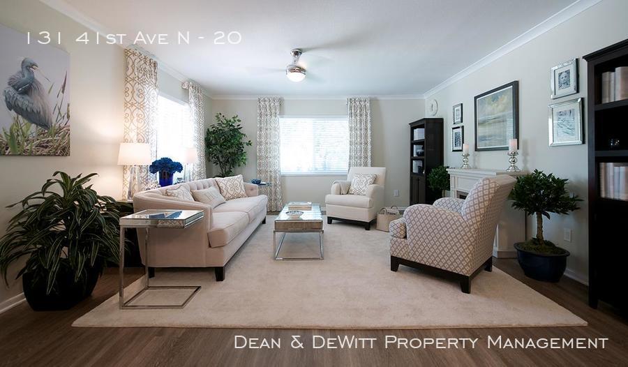 Building Photo - 2 Bed/2 Bath - Unit 31