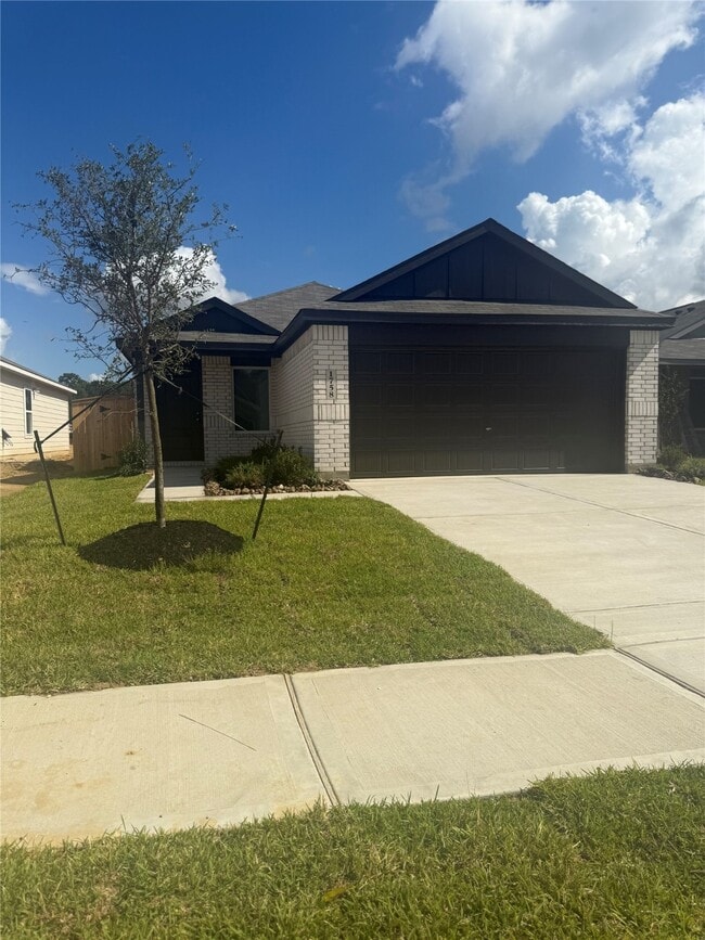 Building Photo - 1758 W Stroker Rd