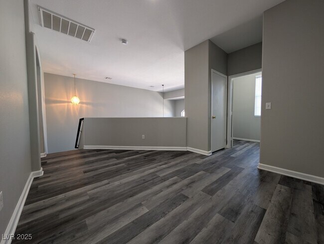 Building Photo - 2773 Echo Springs St