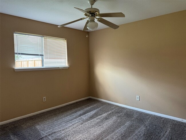 Building Photo - 12712 Sunset Dune Dr