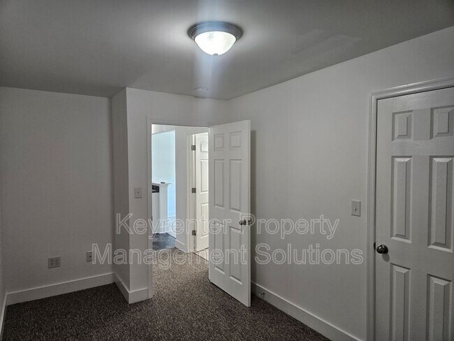 Building Photo - 3891 Churchville Ave