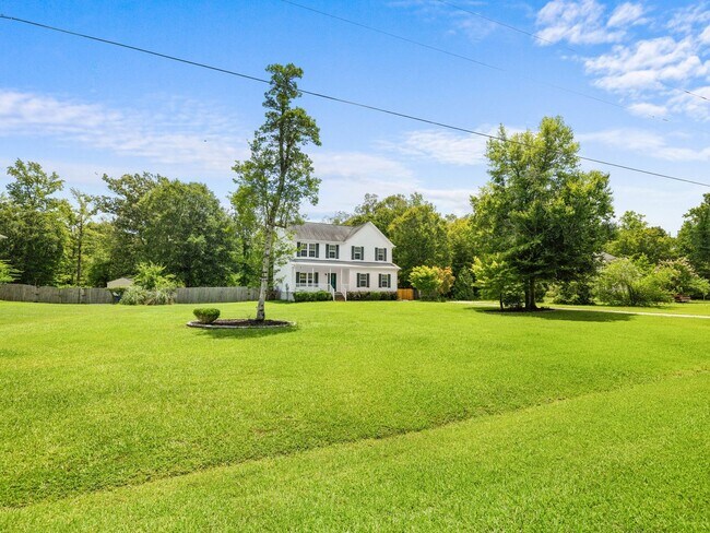 Building Photo - 156 Old Beechtree Ln