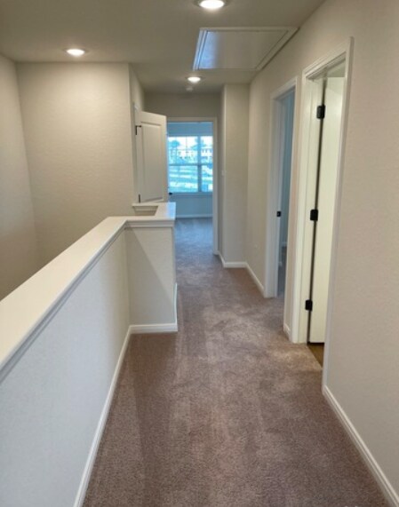 Building Photo - 2206 Sandlewood Cv