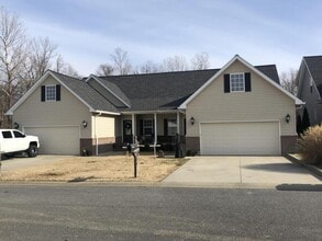 Building Photo - 5172 Ogilvie Ave