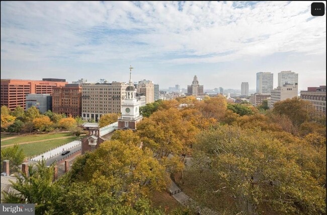 Building Photo - 150 S Independence Mall W