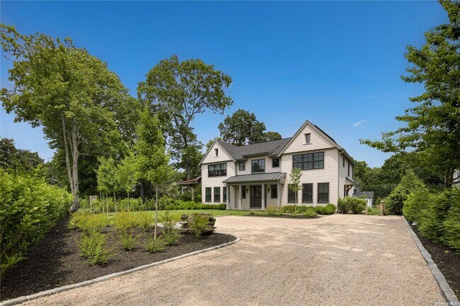 Building Photo - 23 Bayview Rd