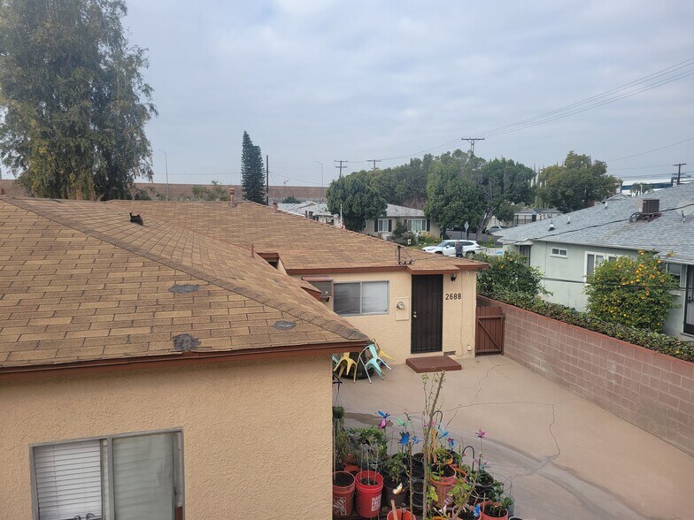 view from front door of courtyard - 2694 N Frederic St