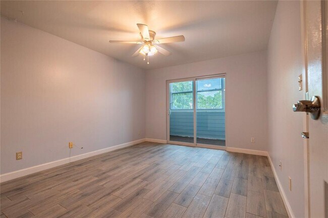 Building Photo - 1400 Gandy Blvd N