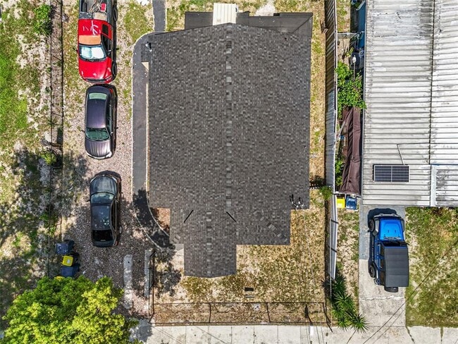 Building Photo - 517 Oak St