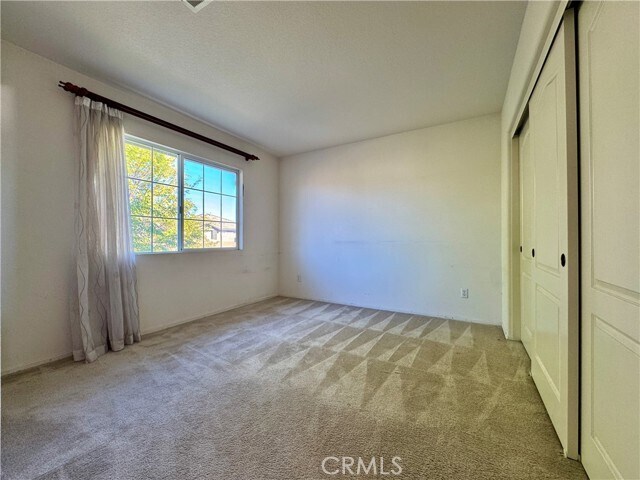 Building Photo - 16612 China Berry Ct