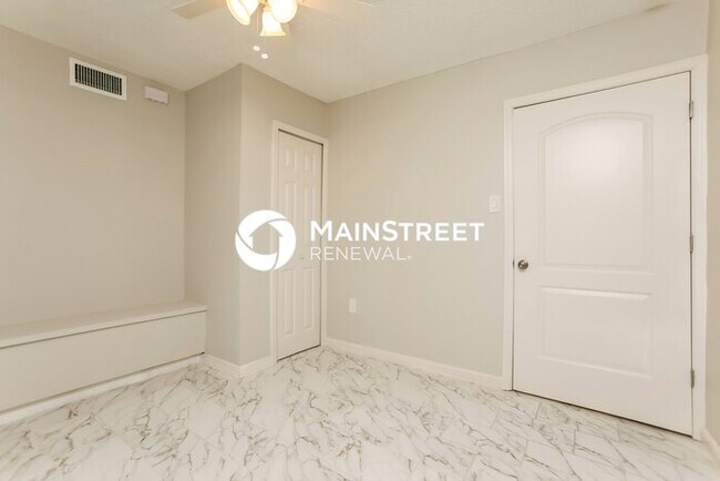 Building Photo - 3 Bedroom Pet-Friendly Home in OVIEDO, FL ...