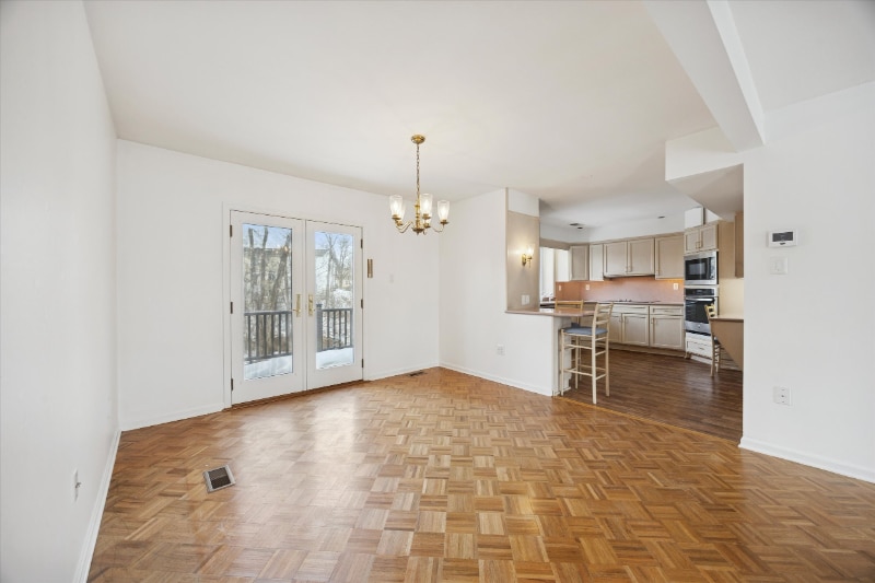 Building Photo - 113 Harvest Ln