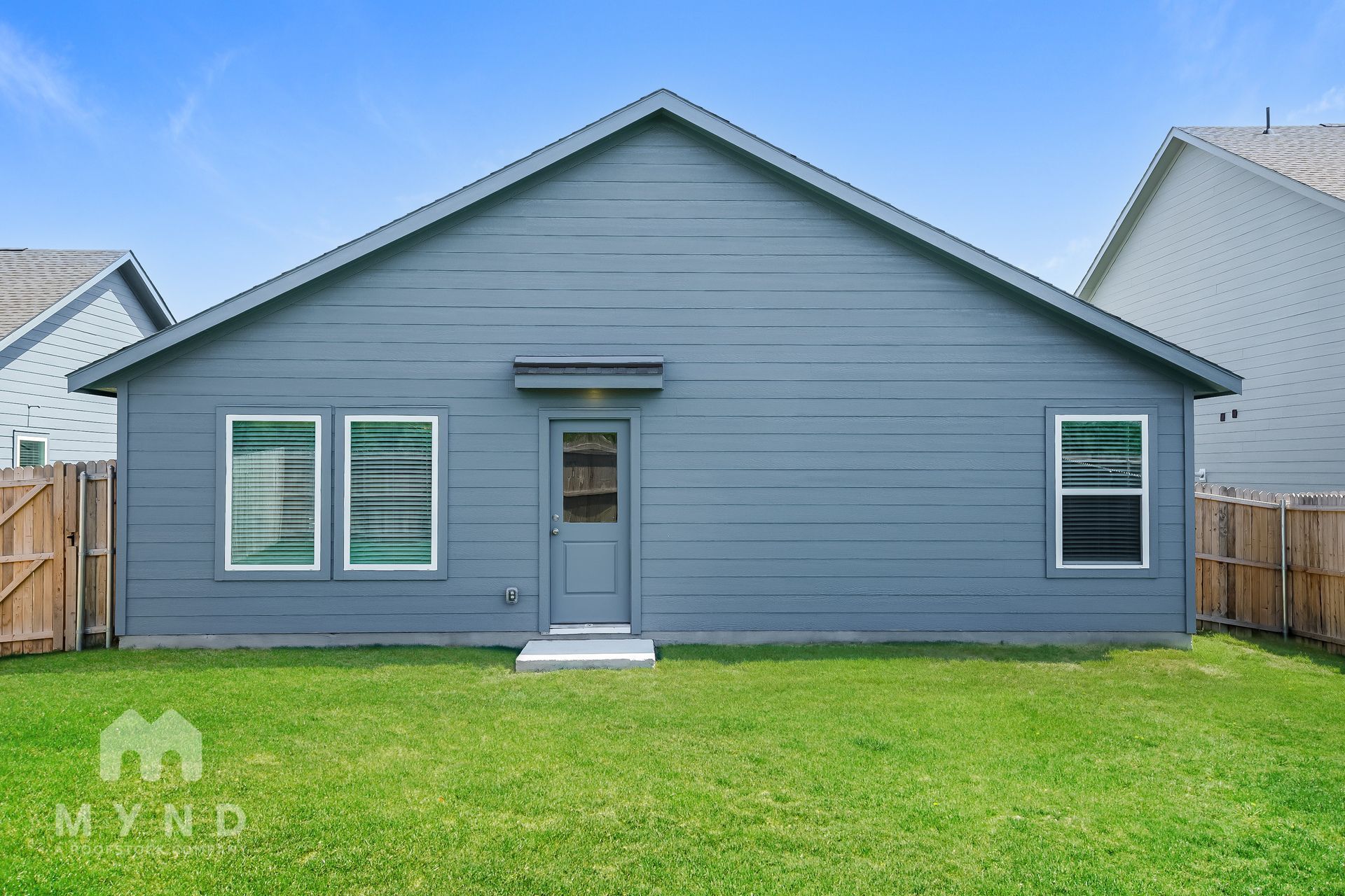 Building Photo - 2712 Mistwood Dr