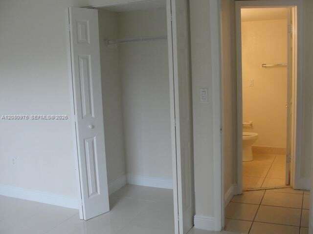Building Photo - 4235 N University Dr