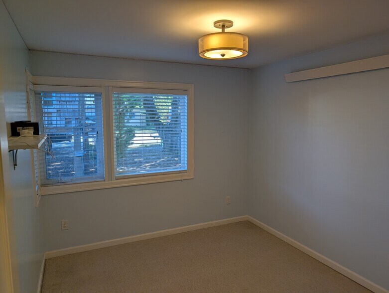 Bedroom 4 - 16715 SE Evergreen Ln