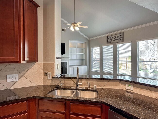 Building Photo - 12805 Flat Creek Dr