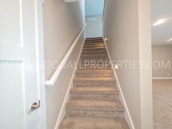 Building Photo - 16656 Wilden Dr
