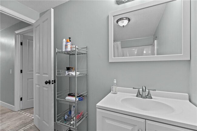 Building Photo - 66 Girard Ave