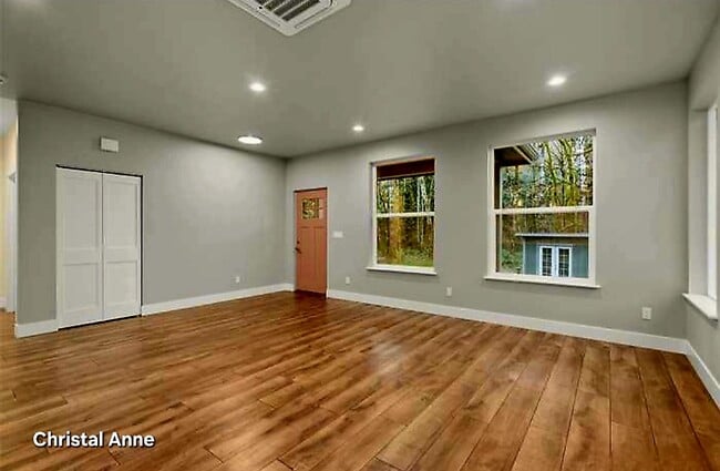 Building Photo - Beautiful Brand New 3 Bedroom