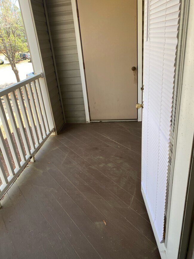 Building Photo - 1241 University Ct