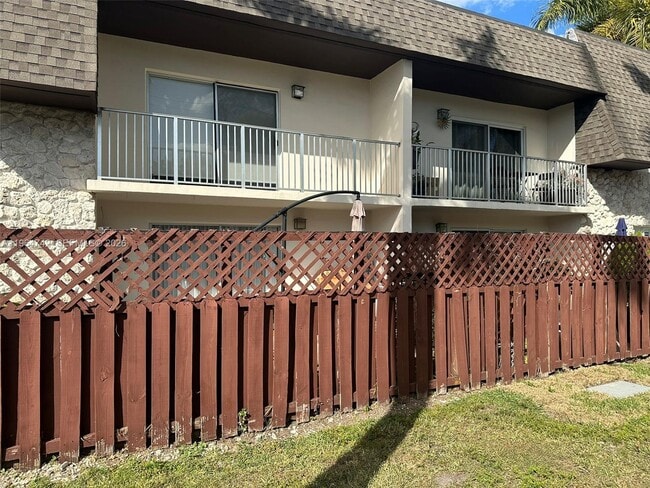 Building Photo - 8475 SW 94th St