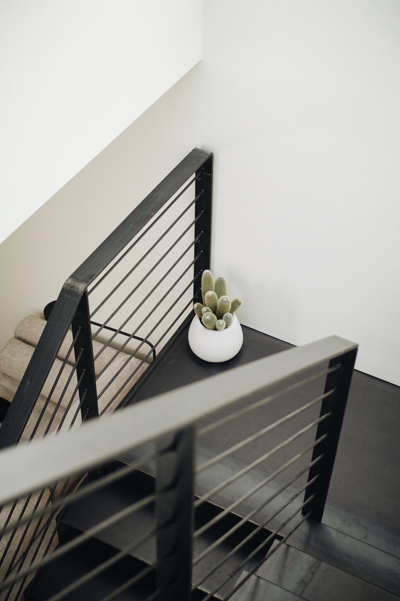 Building Photo - 818 W McKinley St