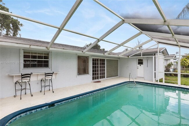 Building Photo - 8970 Johnson St