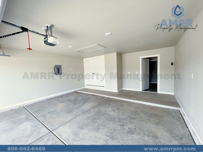 Building Photo - New Beginnings Start with AMRR: Beautiful 4 Bedroom Home in Willowbend Villas