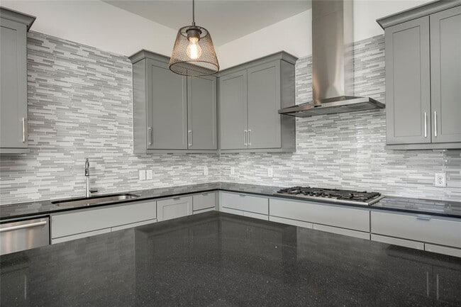 Building Photo - 1417 Kramer Ln