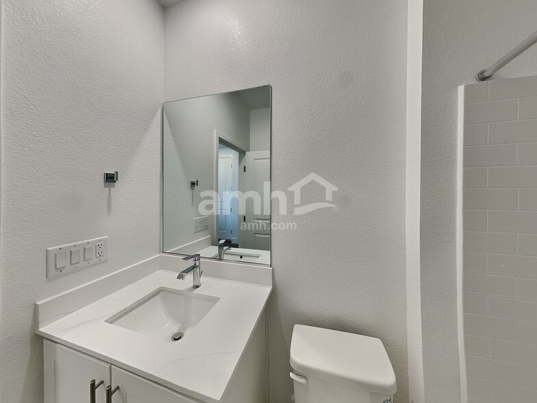 Building Photo - 11083 Sanaco Ct