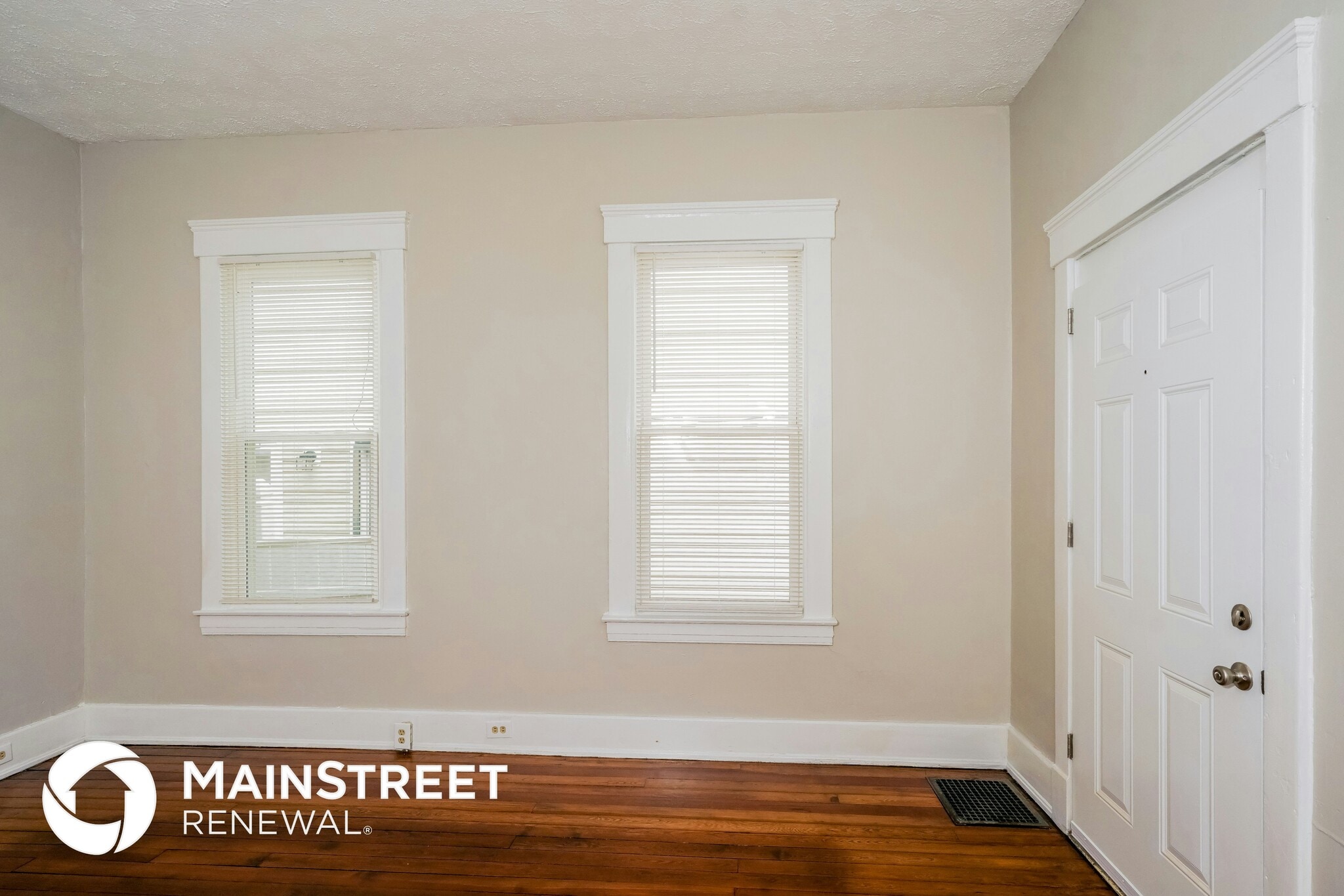 Building Photo - 1827 Osage Ave