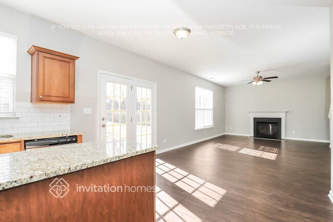 Building Photo - 1206 Bethpage Dr