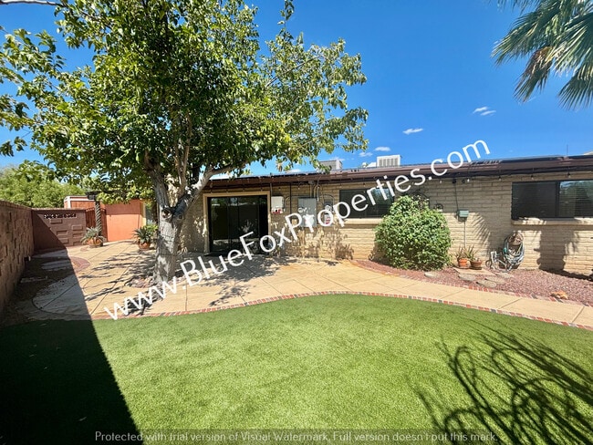 Building Photo - 8918 E Old Spanish Trail