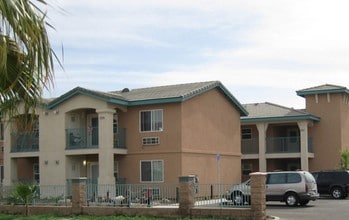 Building Photo - El Centro Senior Villas II