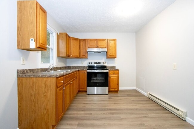 Building Photo - Two bedroom apartment
