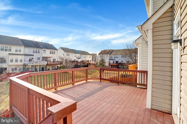 Building Photo - 43787 Virginia Manor Terrace