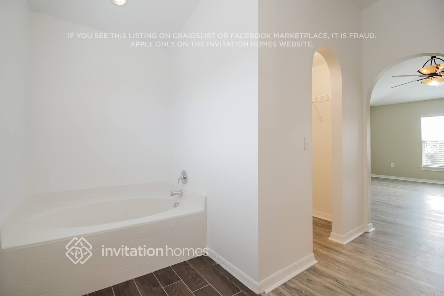 Building Photo - 1651 Corner Meadow Cir