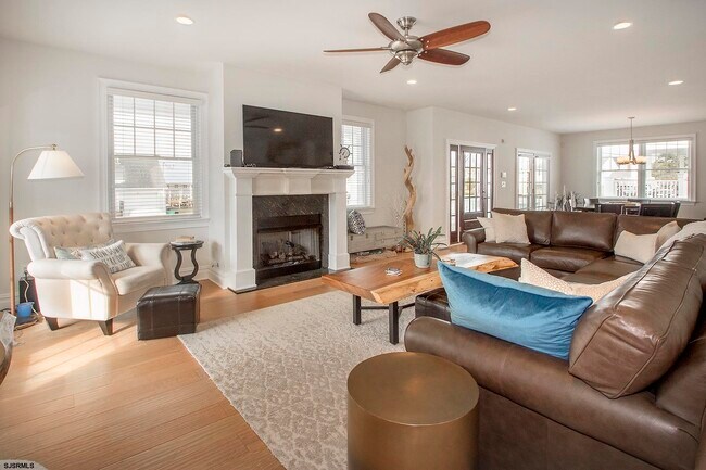 Building Photo - 8510 Fulton Ave