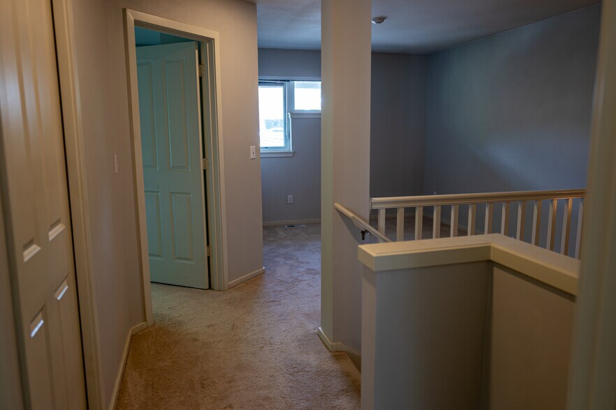 Building Photo - 15632 NE 92nd Way